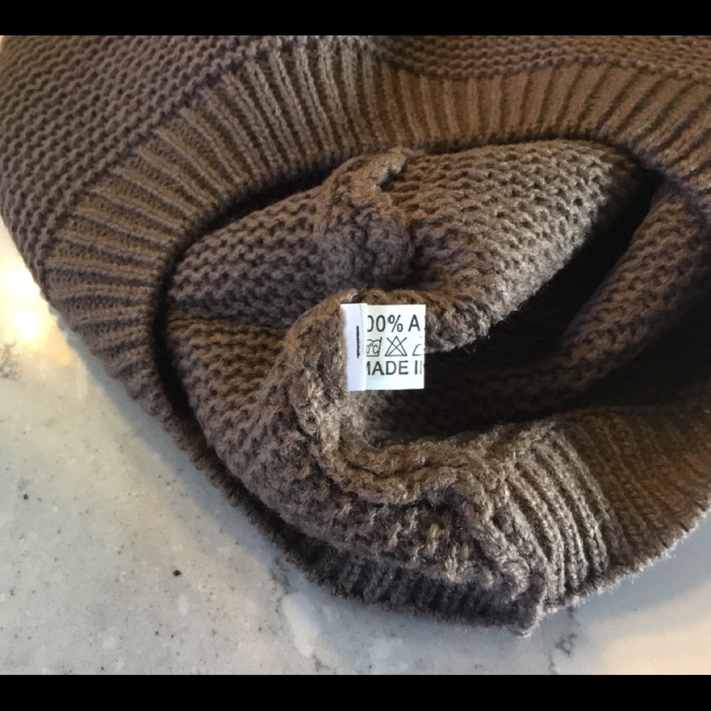 French Knit Brown New Hat - Picture 8 of 12